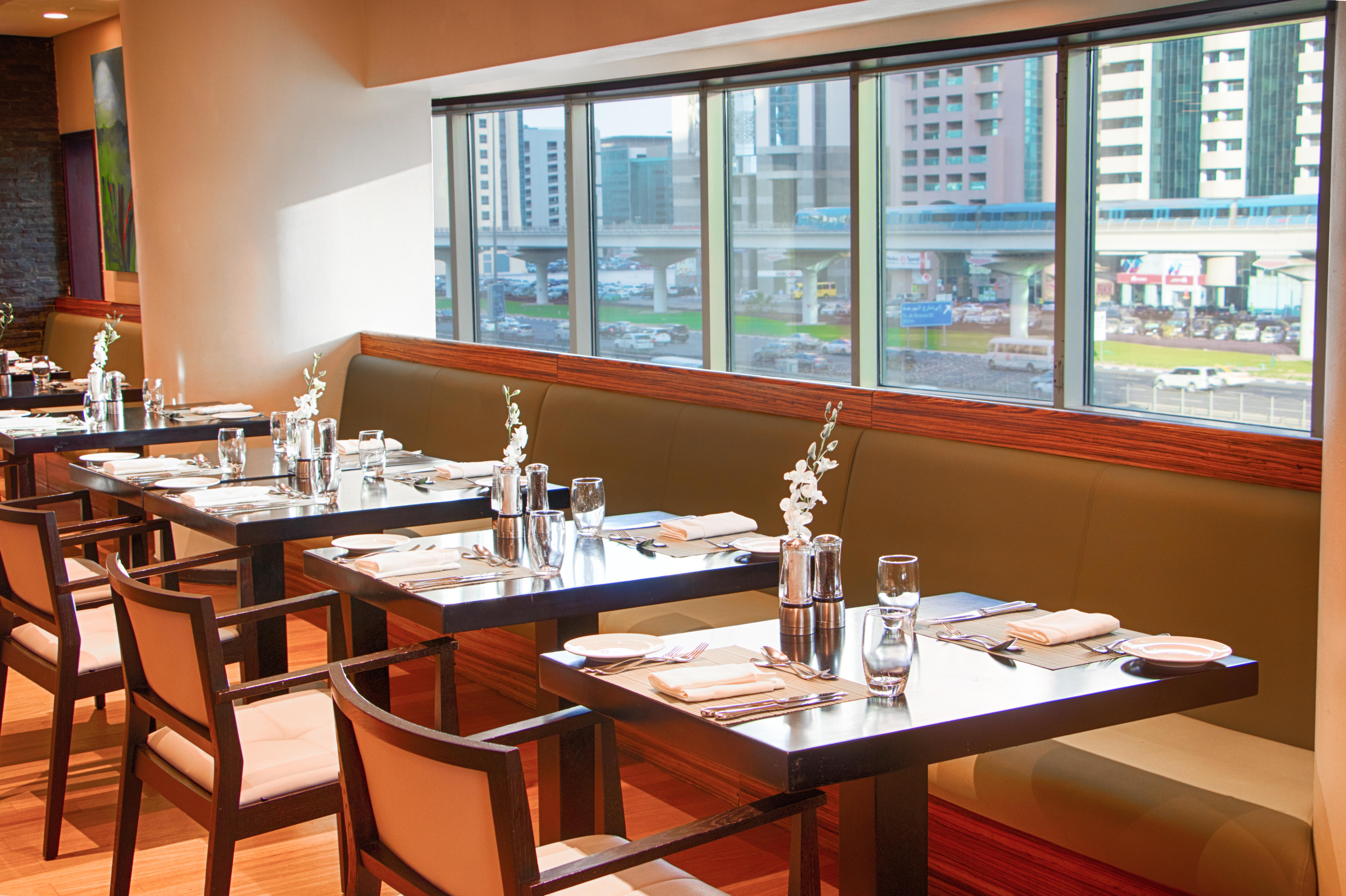 Towers Rotana - Dubai Hotel Ngoại thất bức ảnh